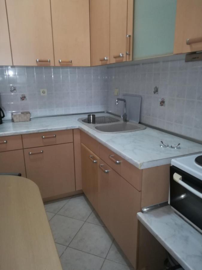 Apartment Ey Zhn Nea Chili Exterior photo