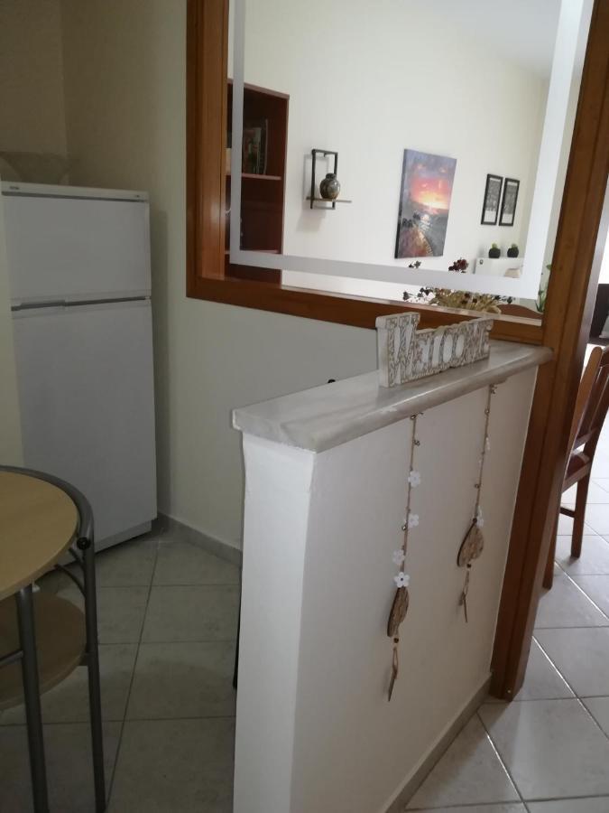 Apartment Ey Zhn Nea Chili Exterior photo
