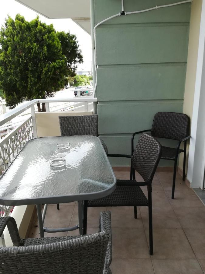 Apartment Ey Zhn Nea Chili Exterior photo