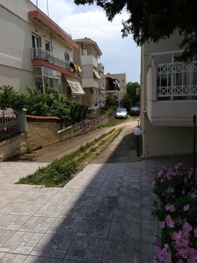 Apartment Ey Zhn Nea Chili Exterior photo