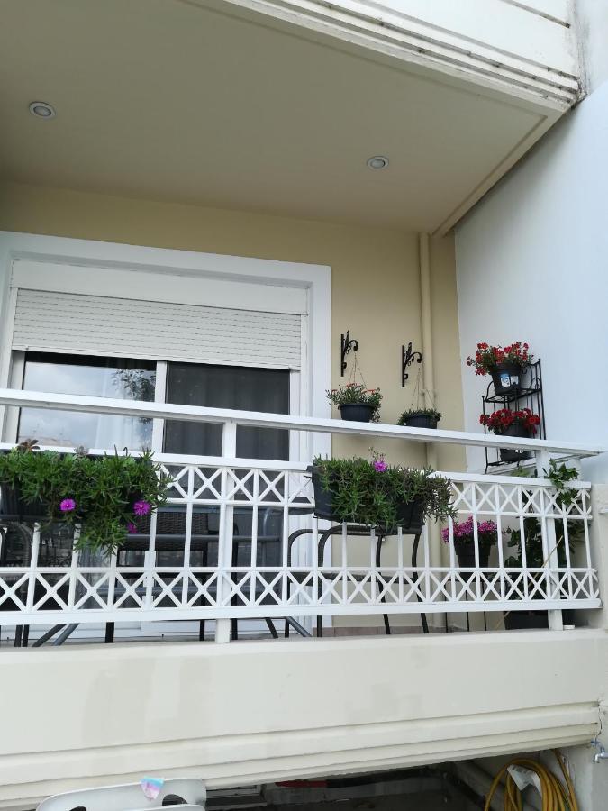 Apartment Ey Zhn Nea Chili Exterior photo